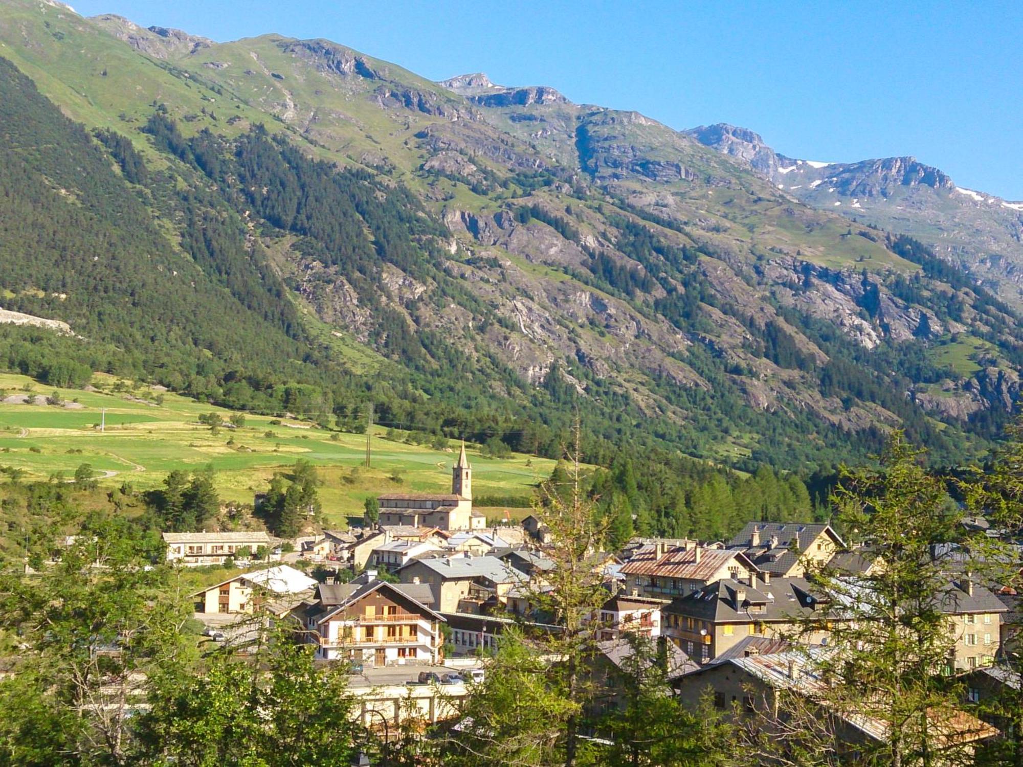 Aux Portes Du Parc National De La Vanoise Appartement Termignon Val Cenis Avec Wifi Bagian luar foto